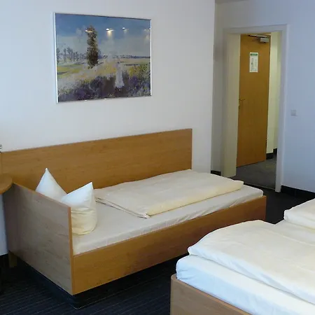 Mirage City Hotel Stuttgart Zentrum 3*