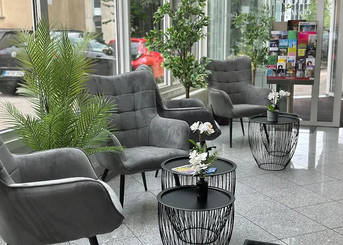 Mirage Zentrum Otel 3*