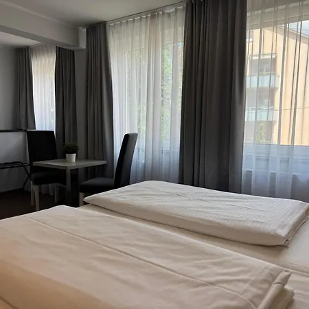 Mirage Zentrum Hotel Estugarda