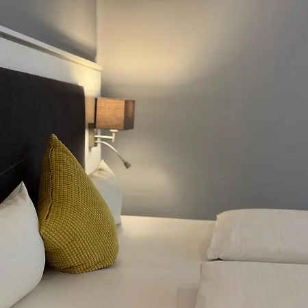 Hotel Mirage Zentrum Estugarda