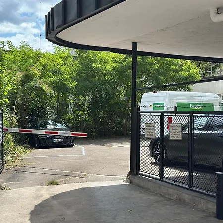 Mirage Zentrum 3* Estugarda