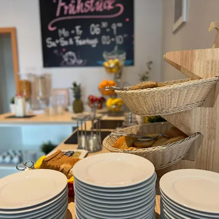 Mirage Zentrum Отель 3*