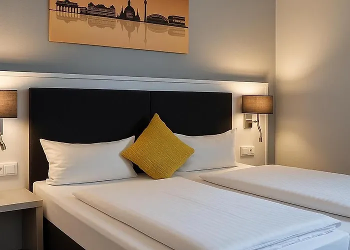 Hotel Mirage Zentrum 3*